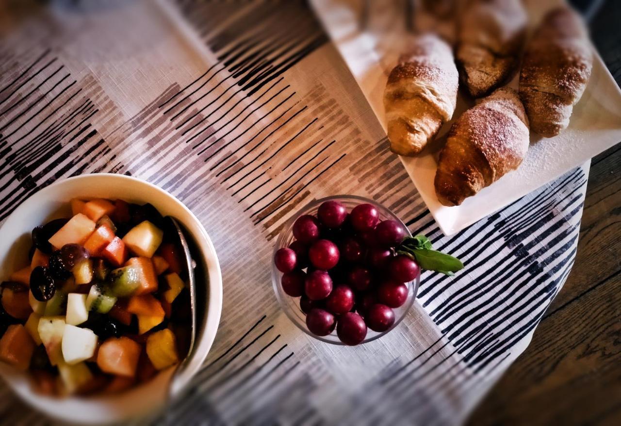 Gran Osteria Tre Noci Hotel Систияна Екстериор снимка