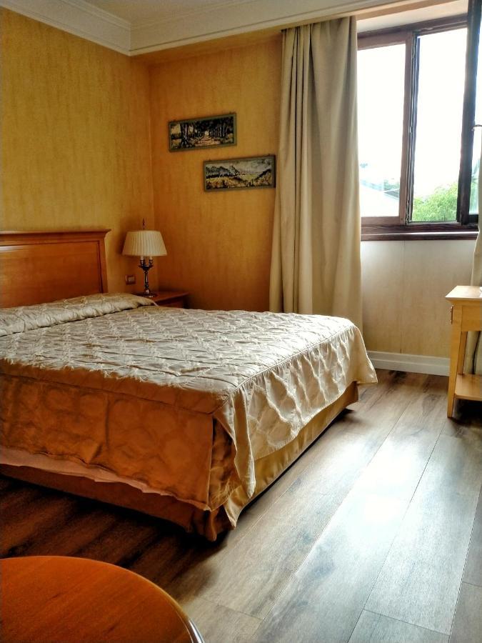 Gran Osteria Tre Noci Hotel Систияна Екстериор снимка
