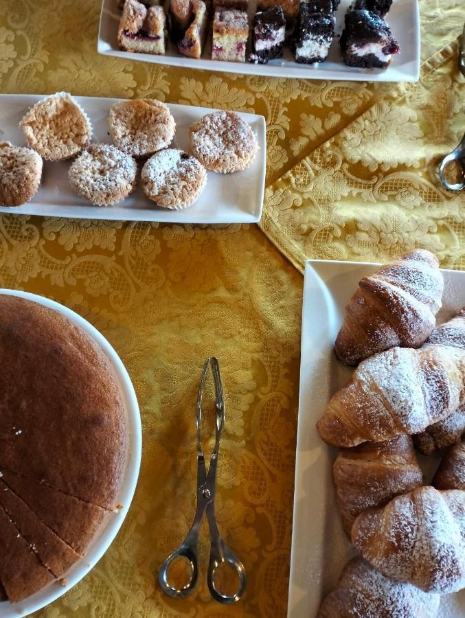 Gran Osteria Tre Noci Hotel Систияна Екстериор снимка