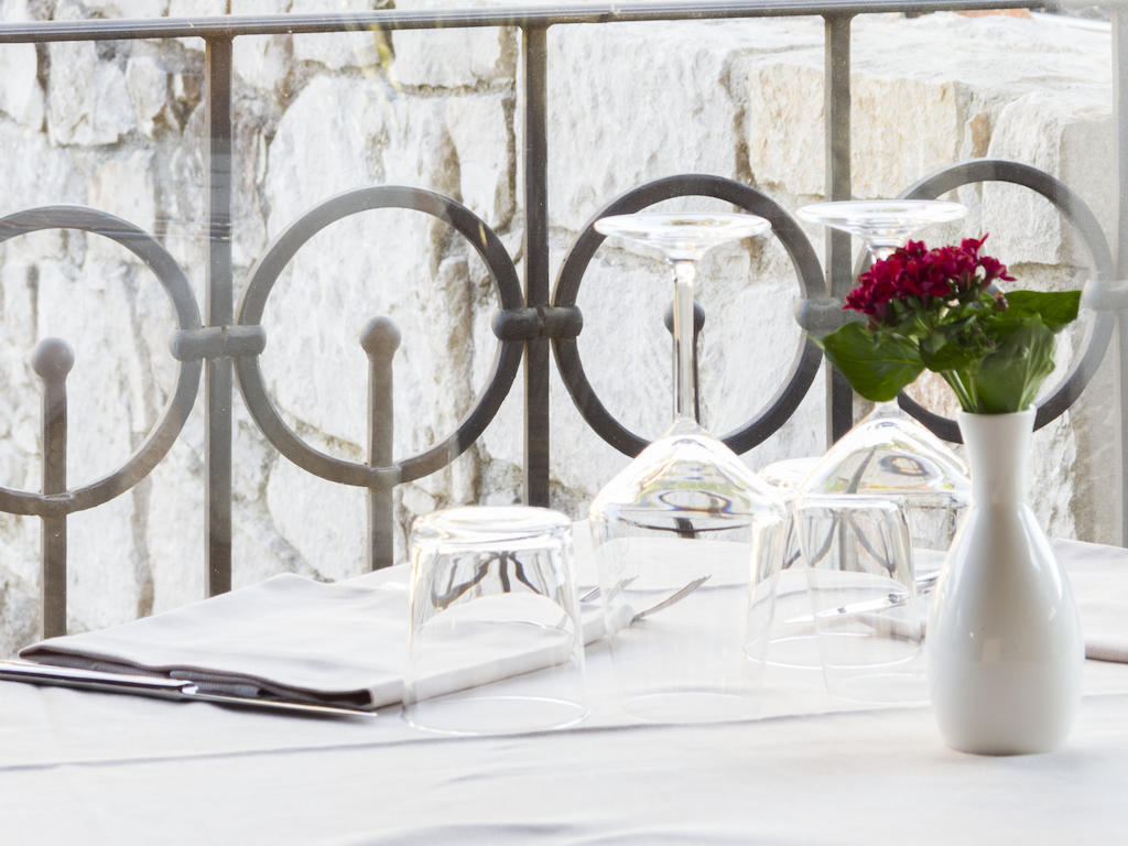 Gran Osteria Tre Noci Hotel Систияна Екстериор снимка