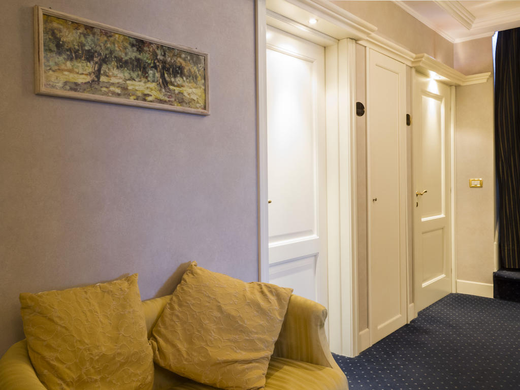 Gran Osteria Tre Noci Hotel Систияна Екстериор снимка